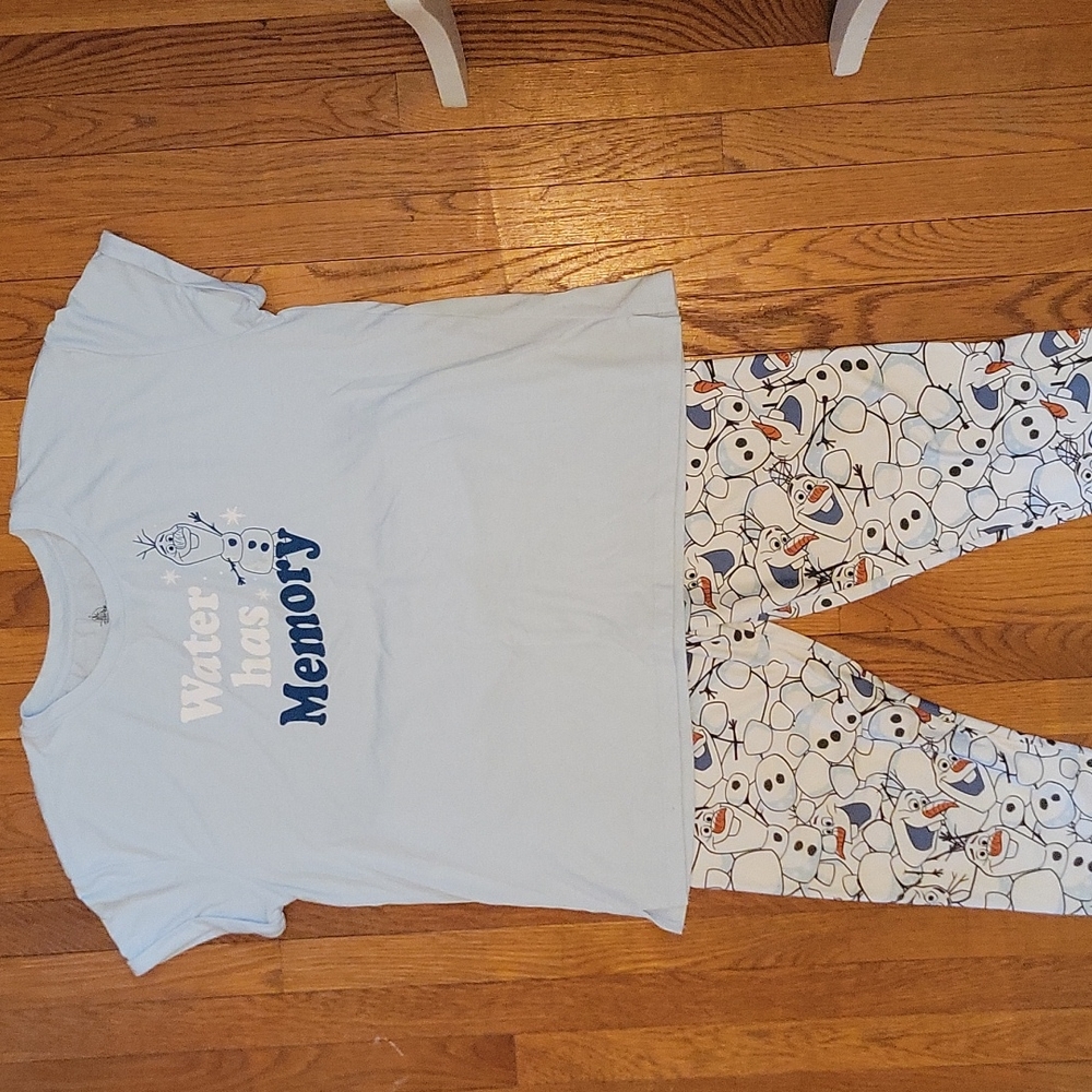 Disney Parks XXL/XL Olaf outfit